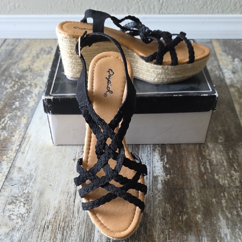Qupid Black Wedge Sandals for Women